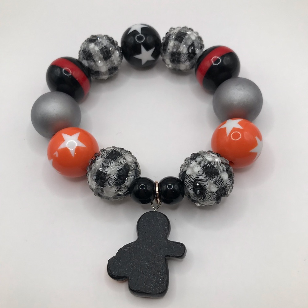 Halloween Skeleton Trick or Treat Pumpkin Handmade Bubblegum Style Bead Bracelet - Picture 7 of 7